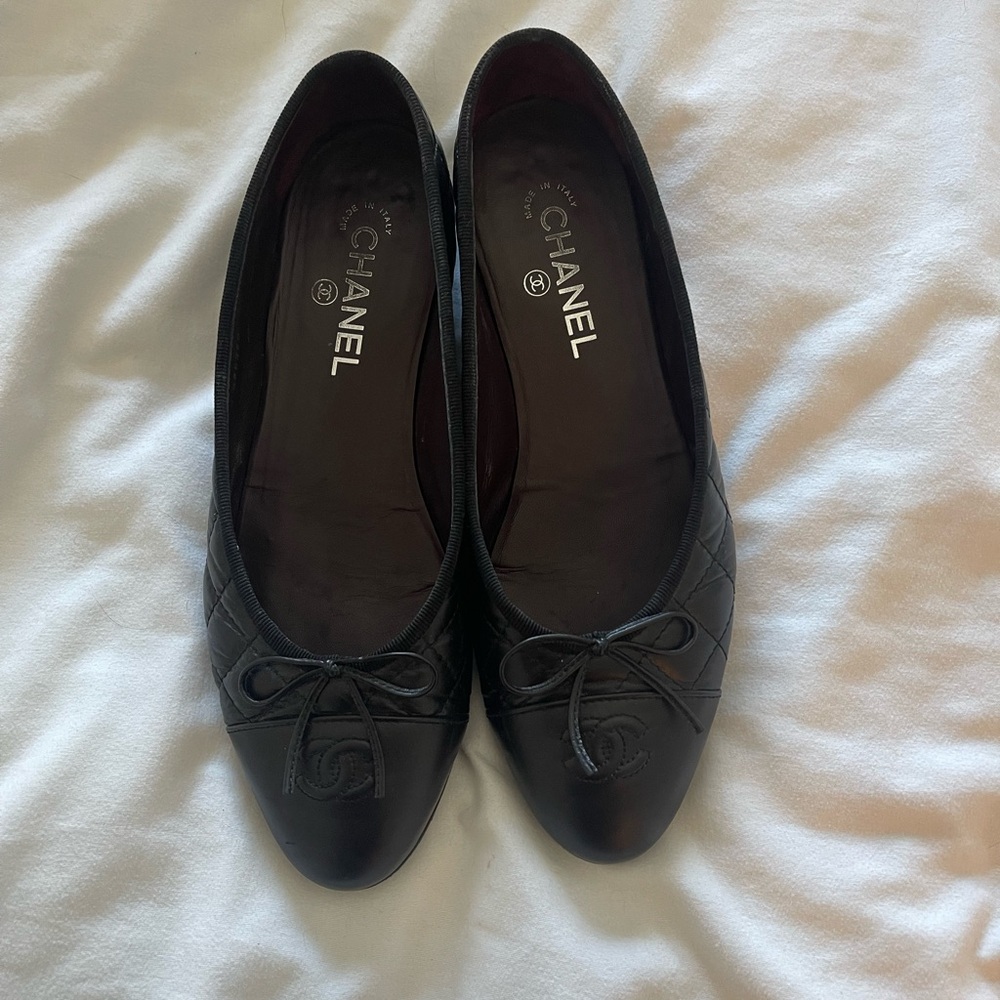 Chanel Quilted Ballet flats